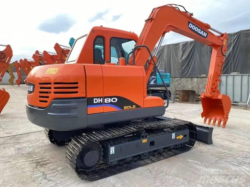 Doosan DH80 Εκσκαφείς με ερπύστριες