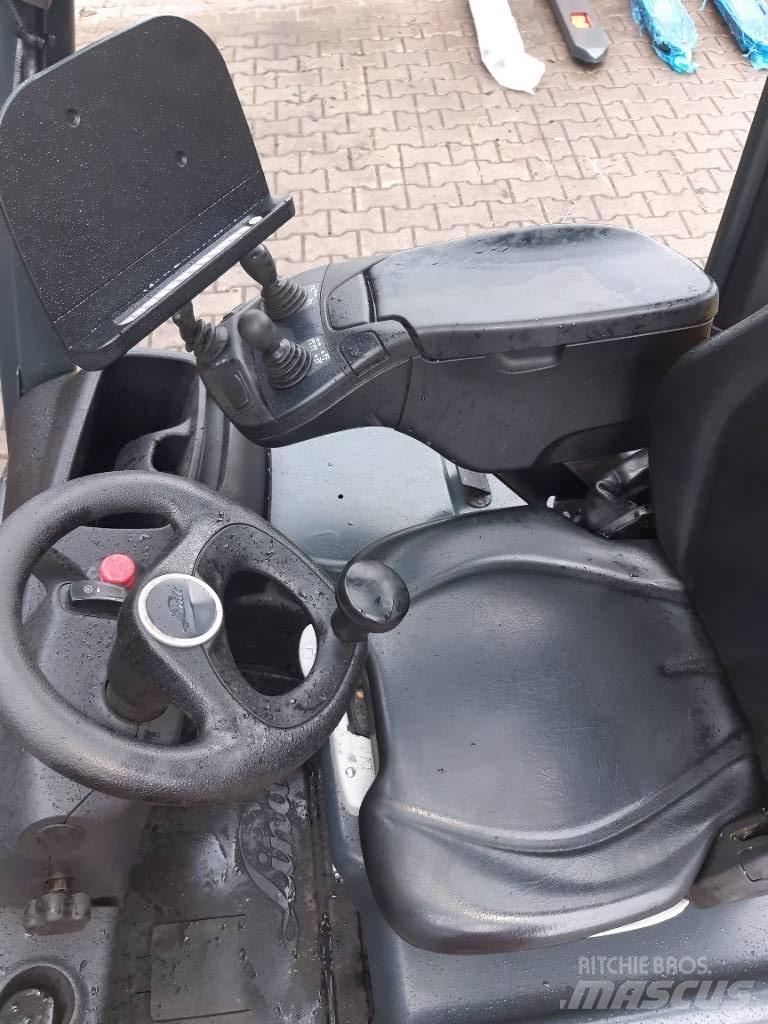 Linde E 12 Ηλεκτρικά περονοφόρα ανυψωτικά κλαρκ