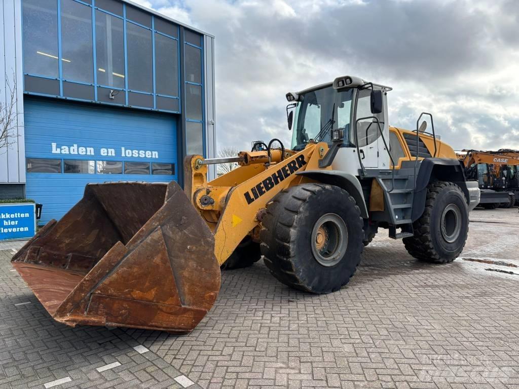 Liebherr L 566 Φορτωτές με λάστιχα (Τροχοφόροι)