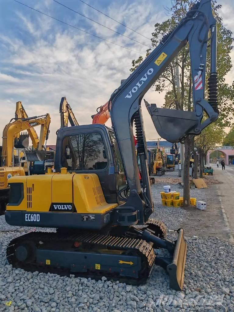 Volvo EC60 Εκσκαφείς με ερπύστριες