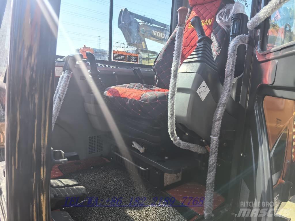 Doosan DX60 Εκσκαφείς με ερπύστριες