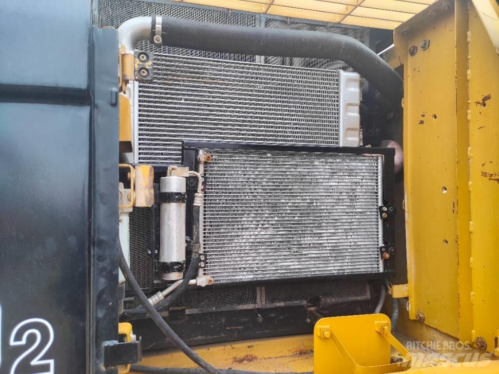 CAT 320 D Εκσκαφείς με ερπύστριες