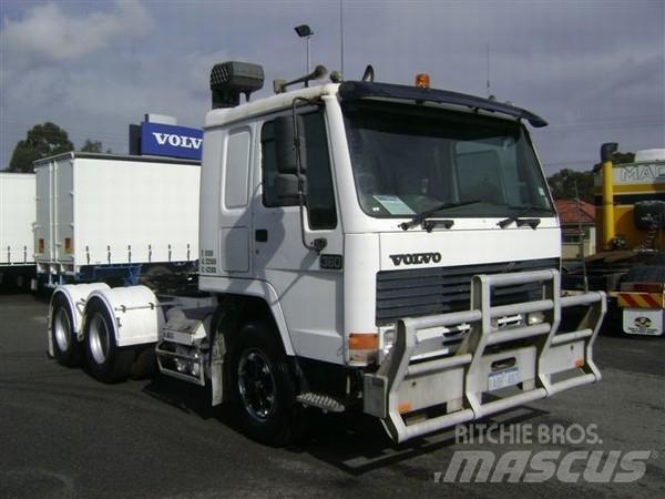 Volvo FL10 Τράκτορες