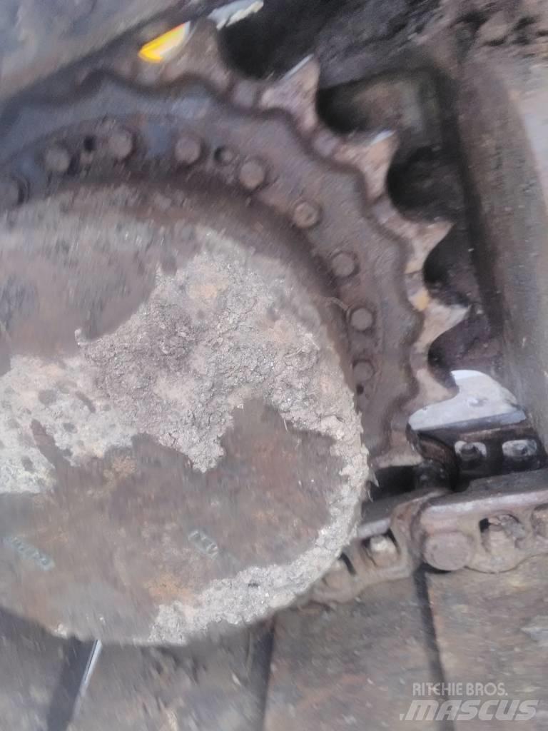 Volvo 210 C Εκσκαφείς με ερπύστριες