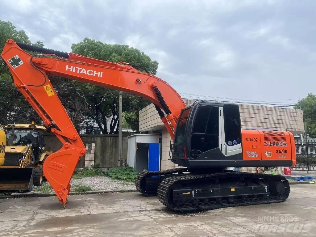 Hitachi ZX 200 Εκσκαφείς με ερπύστριες