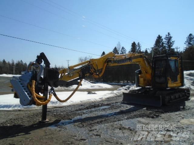 Komatsu PC138USCL-11 Θεριζοαλωνιστικές μηχανές