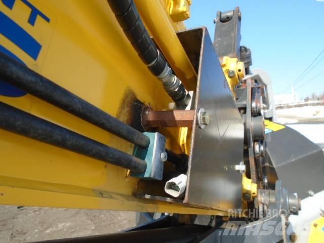 Komatsu PC138USCL-11 Θεριζοαλωνιστικές μηχανές