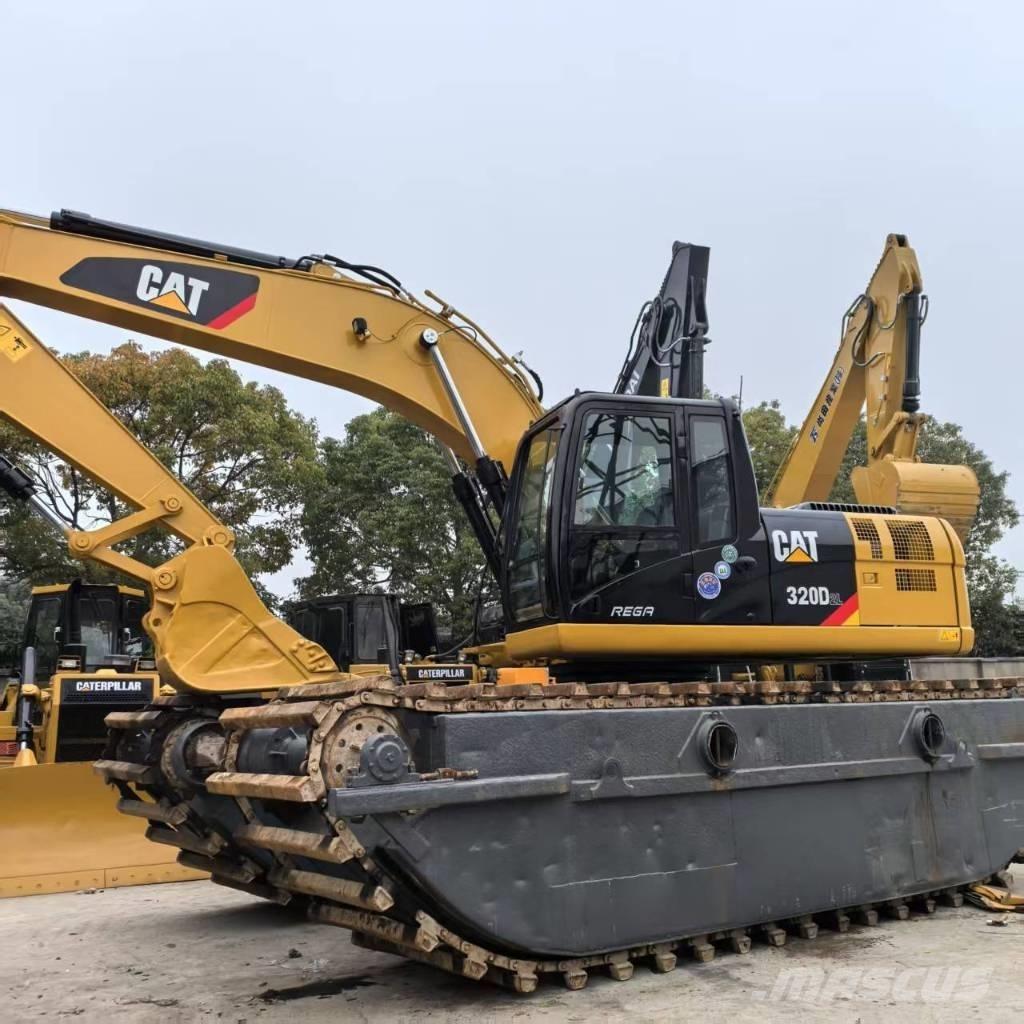 CAT 320 D Αμφίβιοι εκσκαφείς