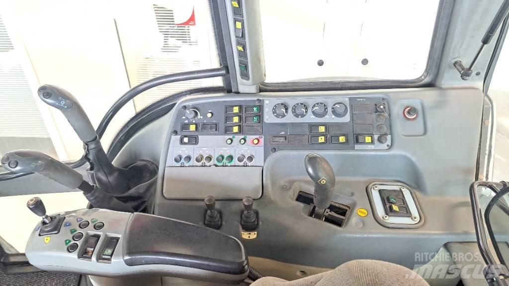 Valtra M 130 Τρακτέρ