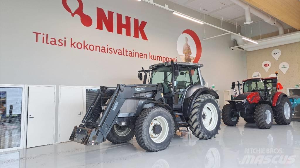Valtra M 130 Τρακτέρ