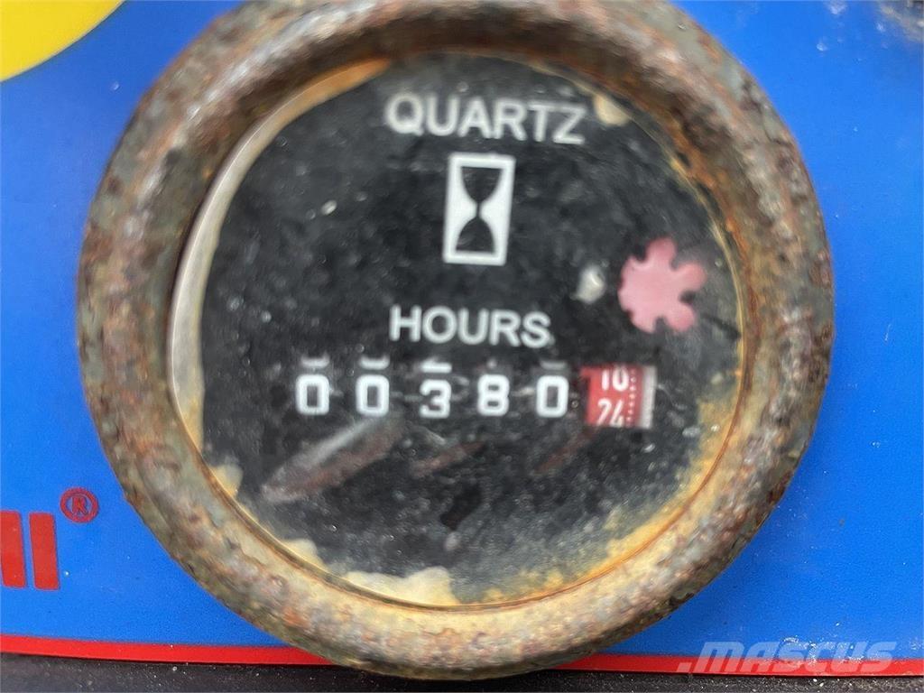 Mantall XE160W Ανυψωτήρες ψαλιδωτής άρθρωσης