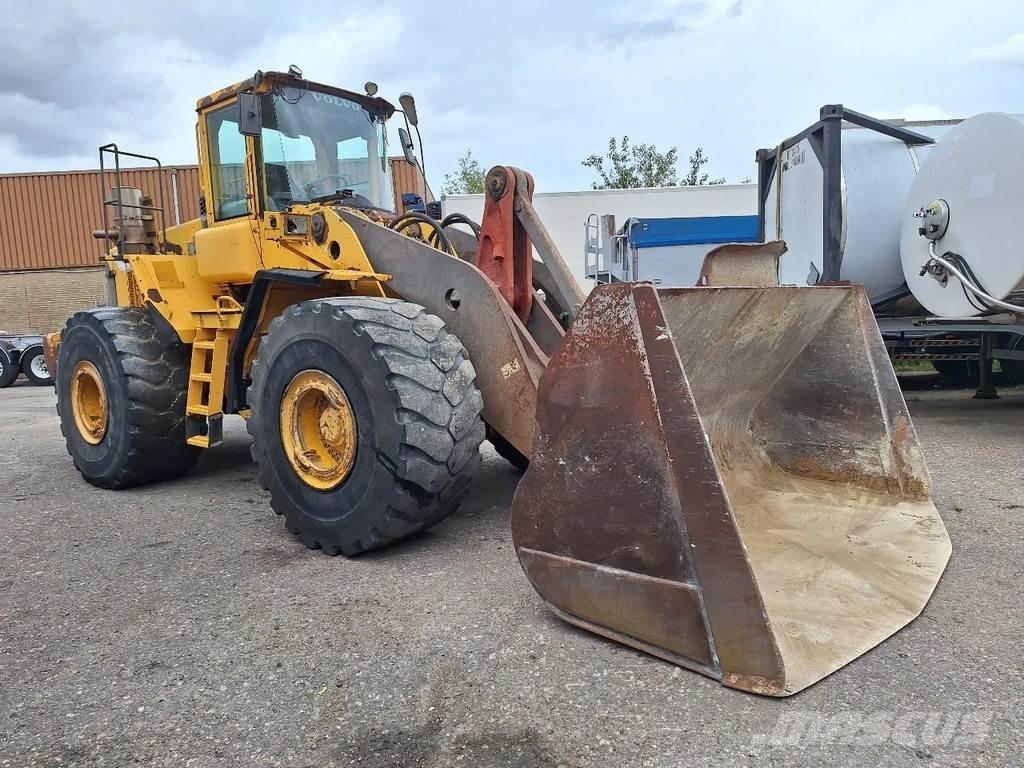 Volvo L220D Φορτωτές με λάστιχα (Τροχοφόροι)