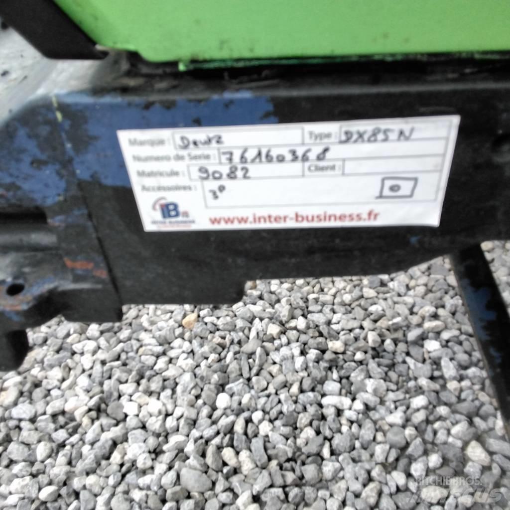 Deutz-Fahr DX85N Τρακτέρ