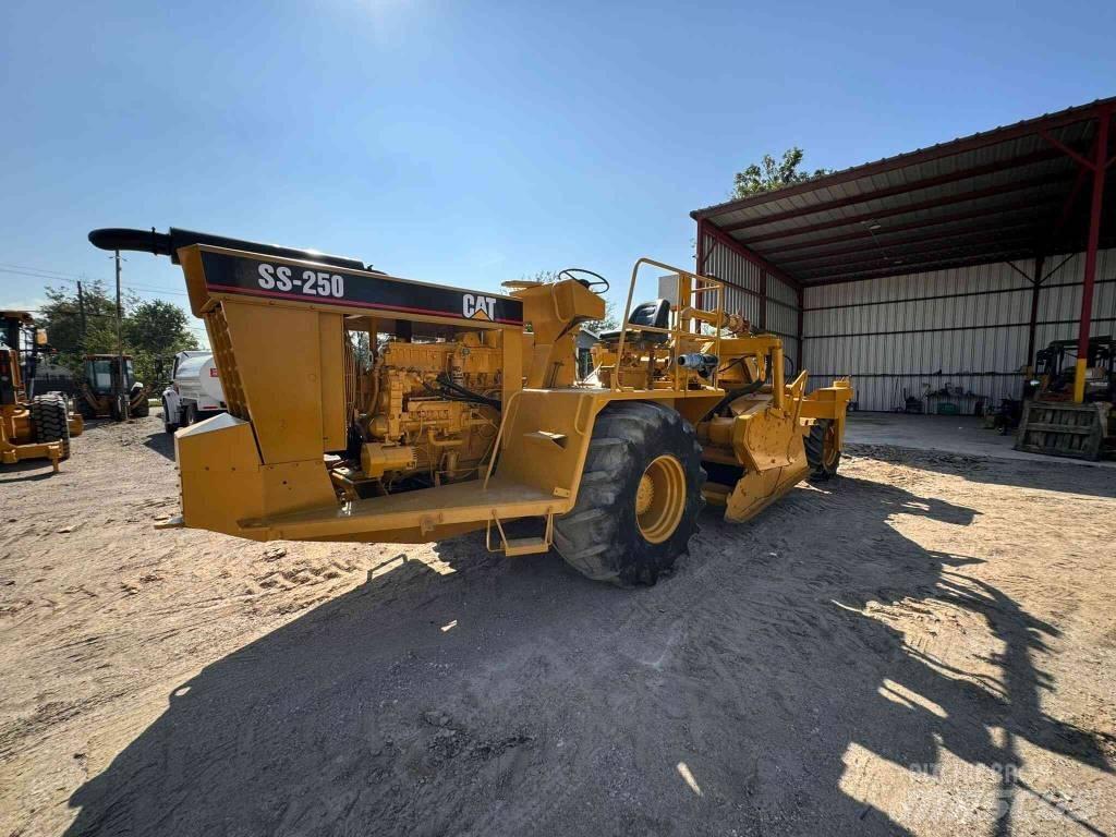 CAT SS 250 Επίστρωση ασφάλτου