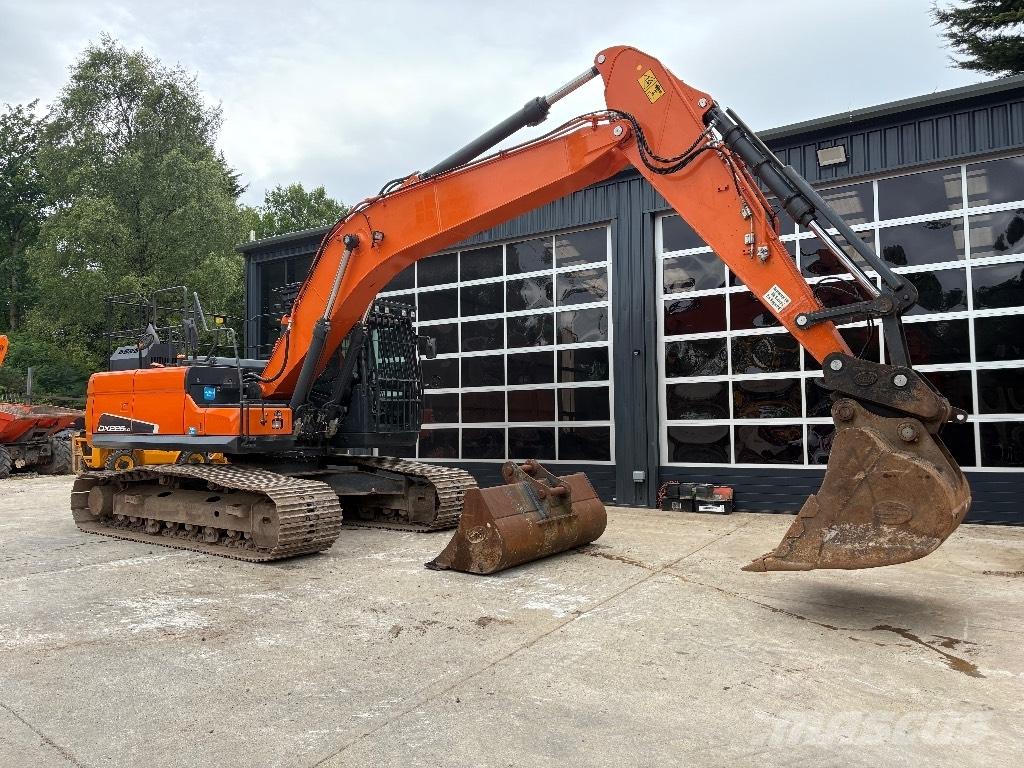 Doosan DX 225 LC-5 Εκσκαφείς με ερπύστριες