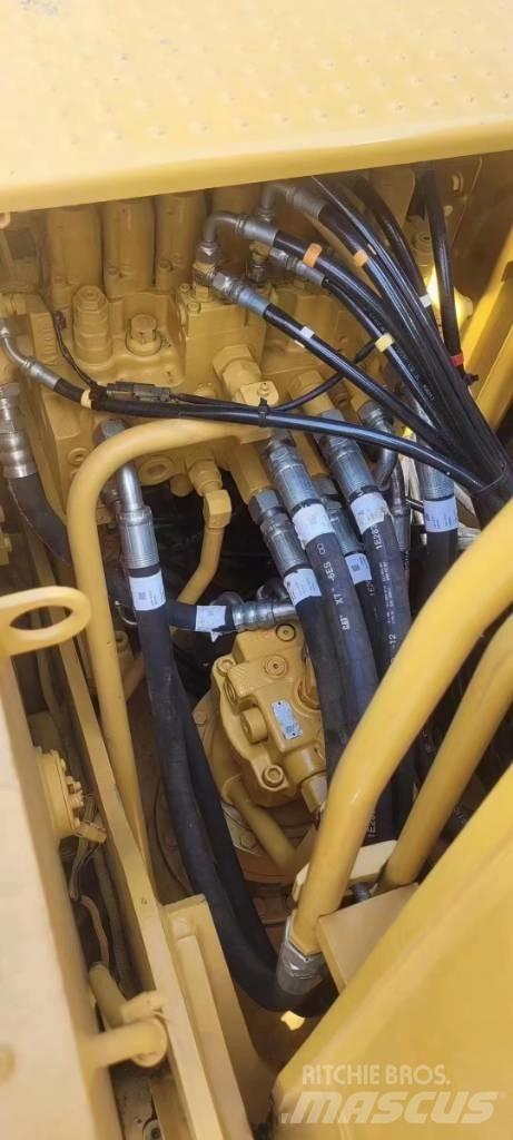 CAT 313D2GC Εκσκαφείς με ερπύστριες