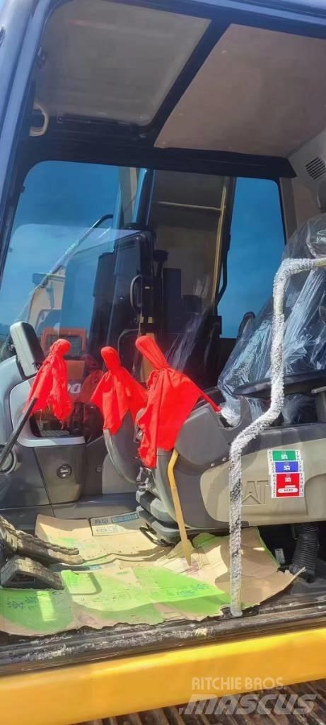 CAT 313D2GC Εκσκαφείς με ερπύστριες