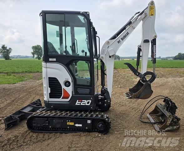 Bobcat E20 Εκσκαφάκι (διαβολάκι) < 7t