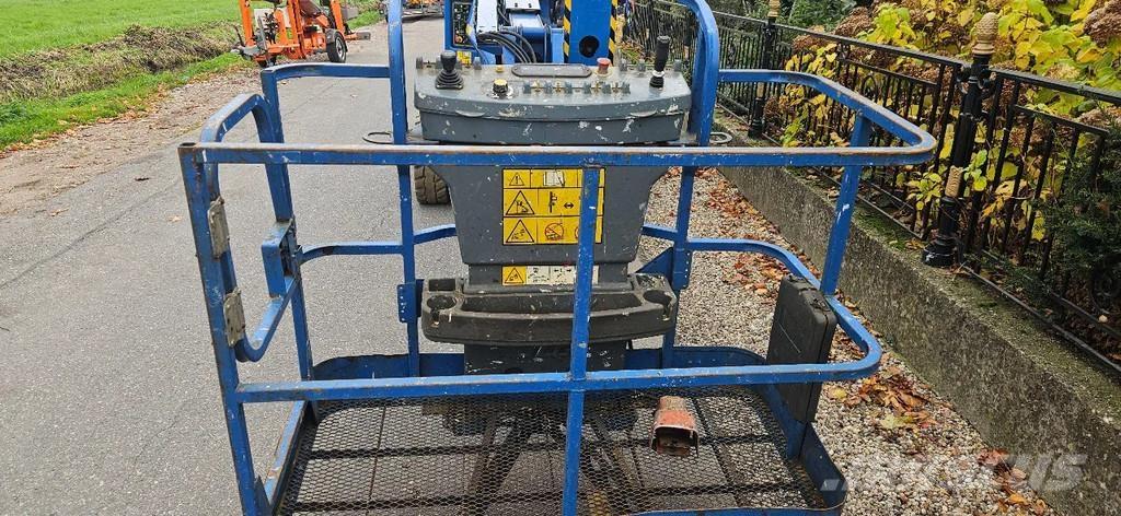 JLG E450aj Ανυψωτήρες με αρθρωτό βραχίονα