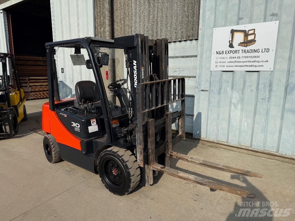 Doosan D 30 Πετρελαιοκίνητα Κλαρκ