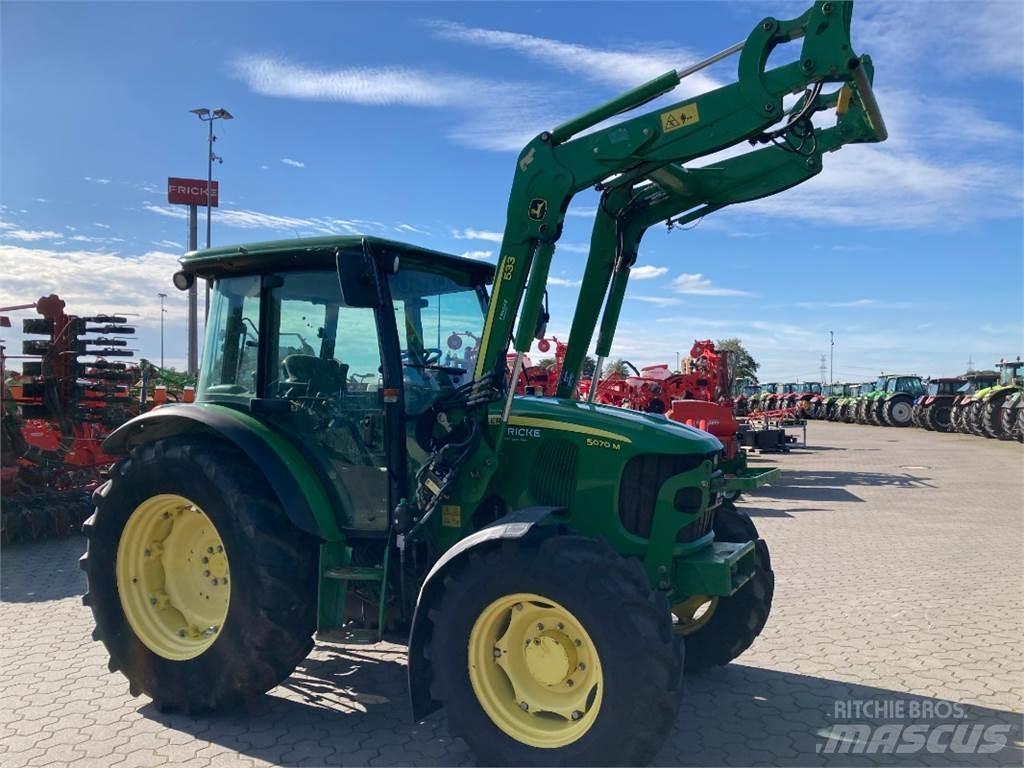 John Deere 5070 M Τρακτέρ
