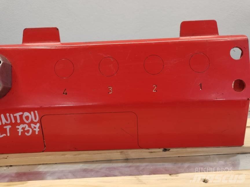 Manitou MLT shield Καμπίνες και εσωτερικό