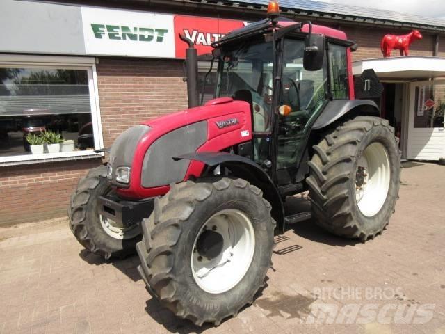 Valtra A93 HITECH Τρακτέρ