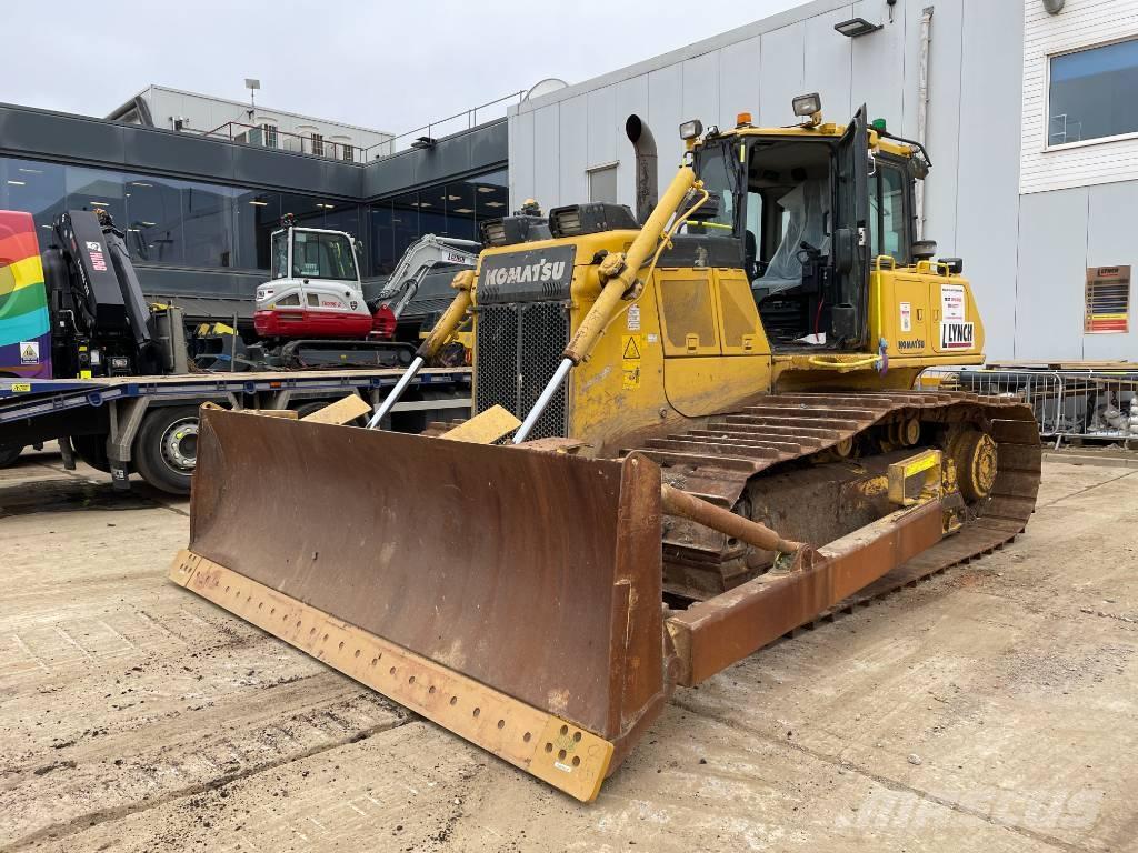 Komatsu D 65 PX-18E0 Μπουλντόζες με ερπύστριες