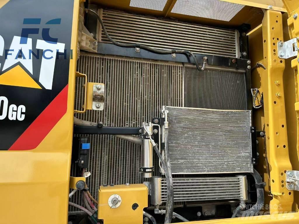 CAT 330GC Βιομηχανικά μηχανήματα διαχείρισης αποβλήτων