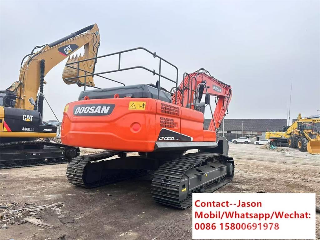 Doosan DX 300 LCA Εκσκαφείς με ερπύστριες