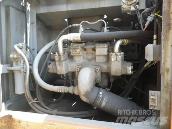Hitachi EX200-5E Εκσκαφείς με ερπύστριες