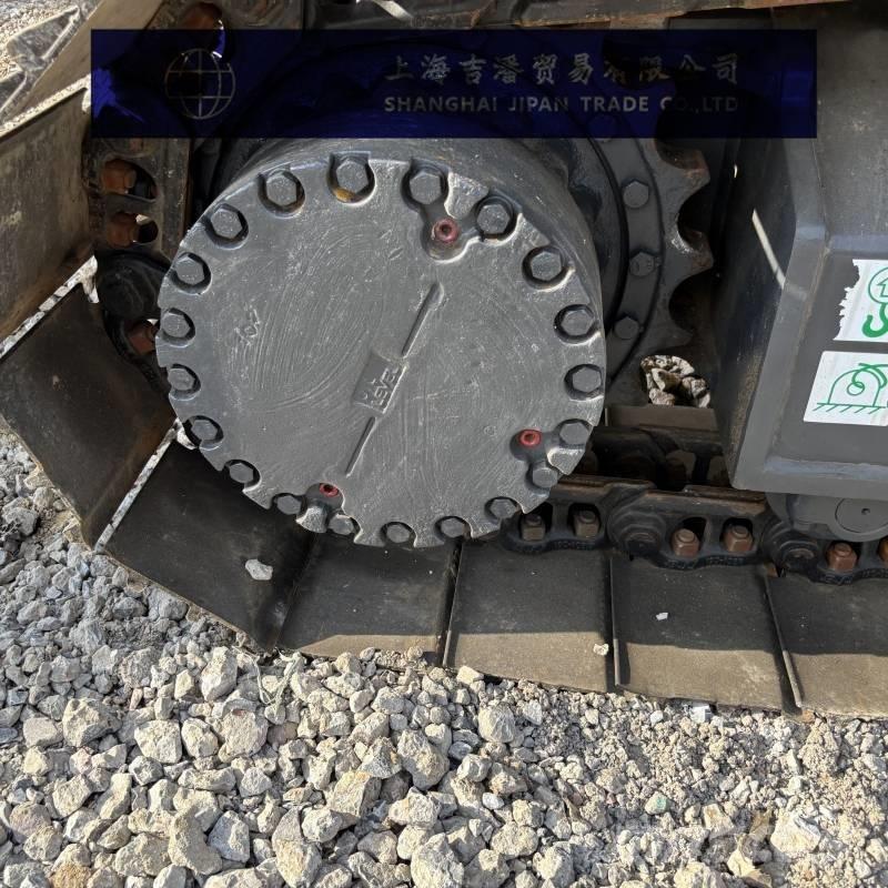 Komatsu PC 240 Εκσκαφείς με ερπύστριες