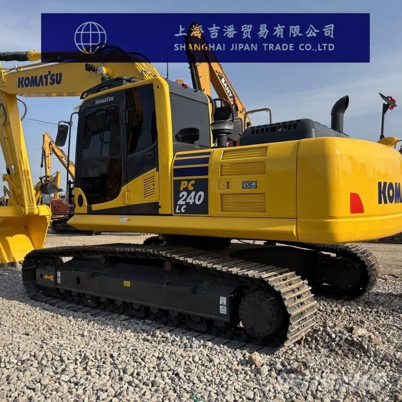 Komatsu PC 240 Εκσκαφείς με ερπύστριες