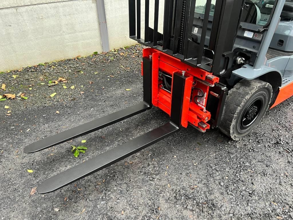 Toyota 02-8FGF25 Περονοφόρα ανυψωτικά κλαρκ με φυσικό αέριο LPG