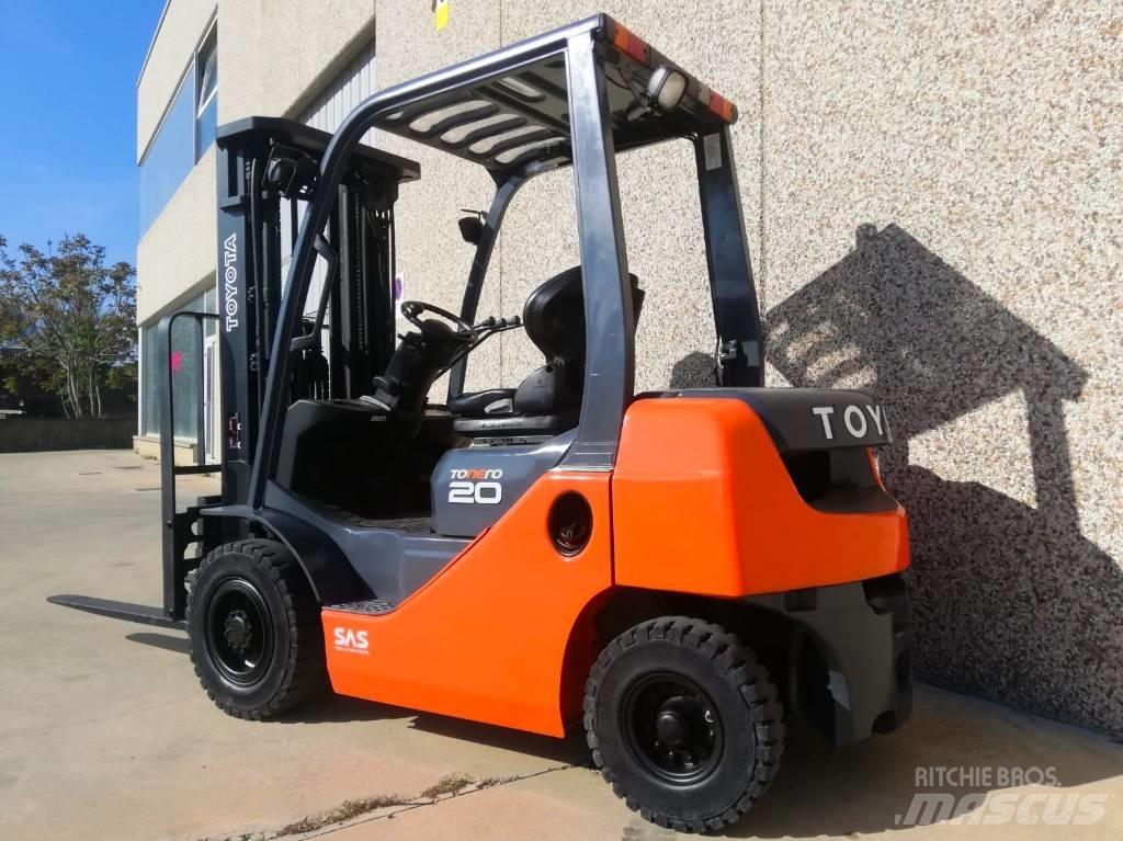 Toyota 02-8 FG F 20 Περονοφόρα ανυψωτικά κλαρκ με φυσικό αέριο LPG