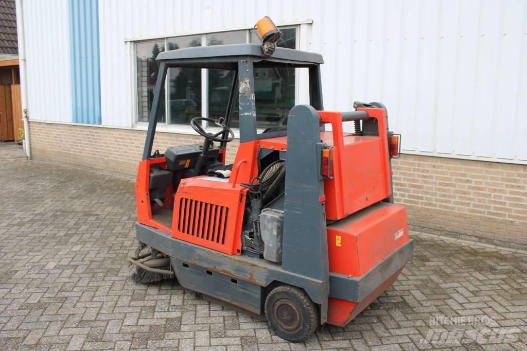  Hako-Jonas 1450E Σκούπες