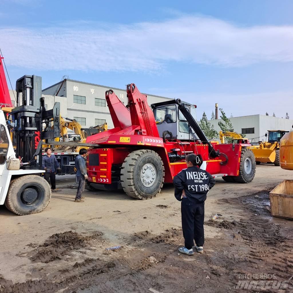 Kalmar DRF 450 Γερανοί στοίβαξης εμπορευματοκιβωτίων