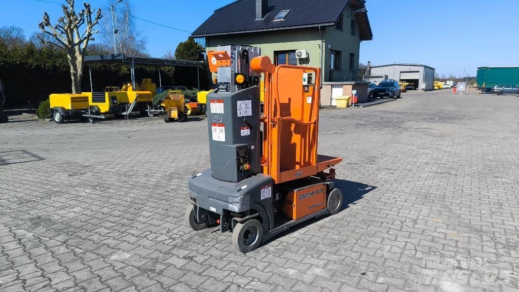 JLG Toucan Duo Ανυψωτήρες με κατακόρυφους πυλώνες