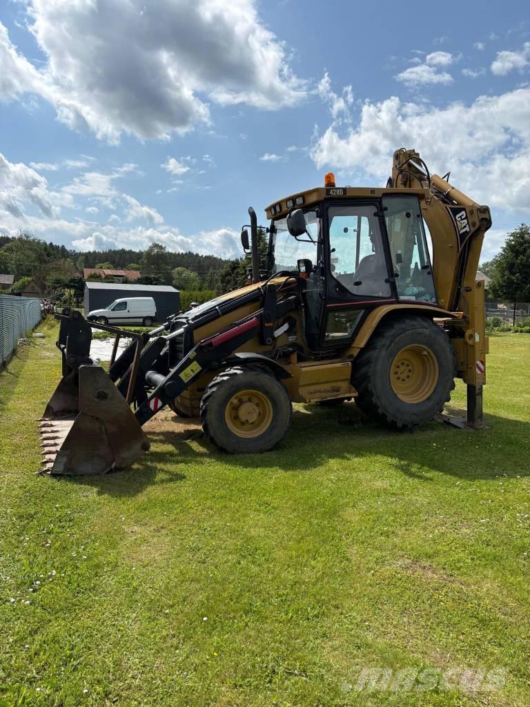 CAT 428 D 4x4 Εκσκαφείς Φορτωτές τύπου JCB