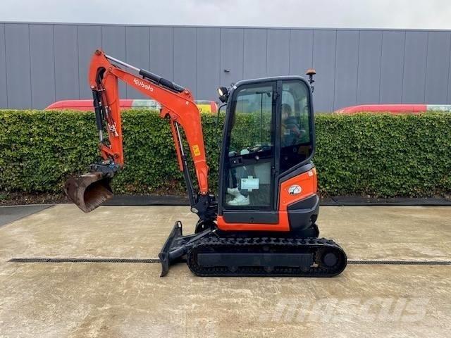 CAT 302.7 D CR Εκσκαφάκι (διαβολάκι) < 7t