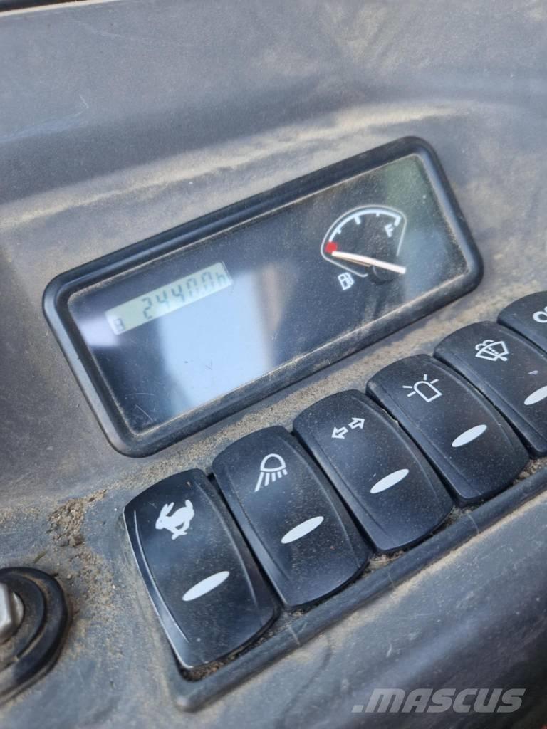 Volvo EC 20 D Εκσκαφάκι (διαβολάκι) < 7t