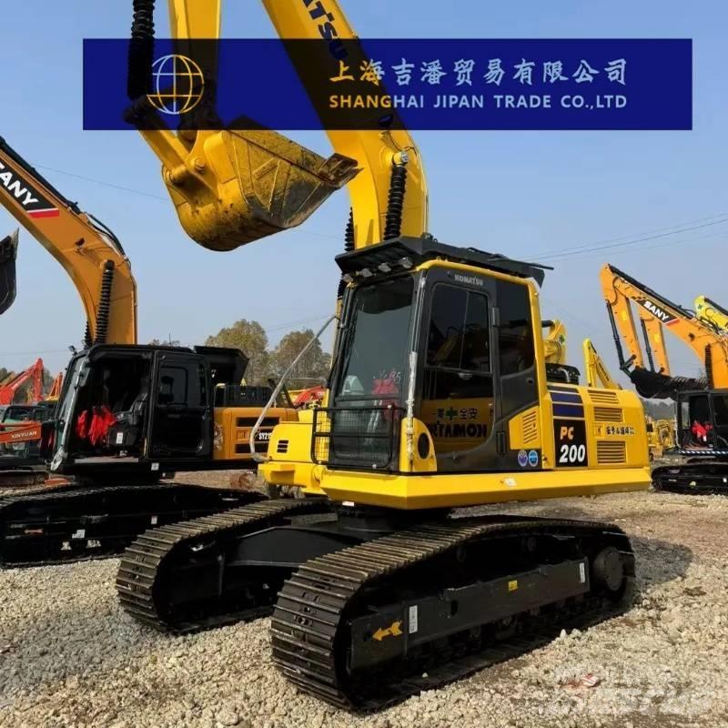 Komatsu PC 200 Εκσκαφείς με ερπύστριες