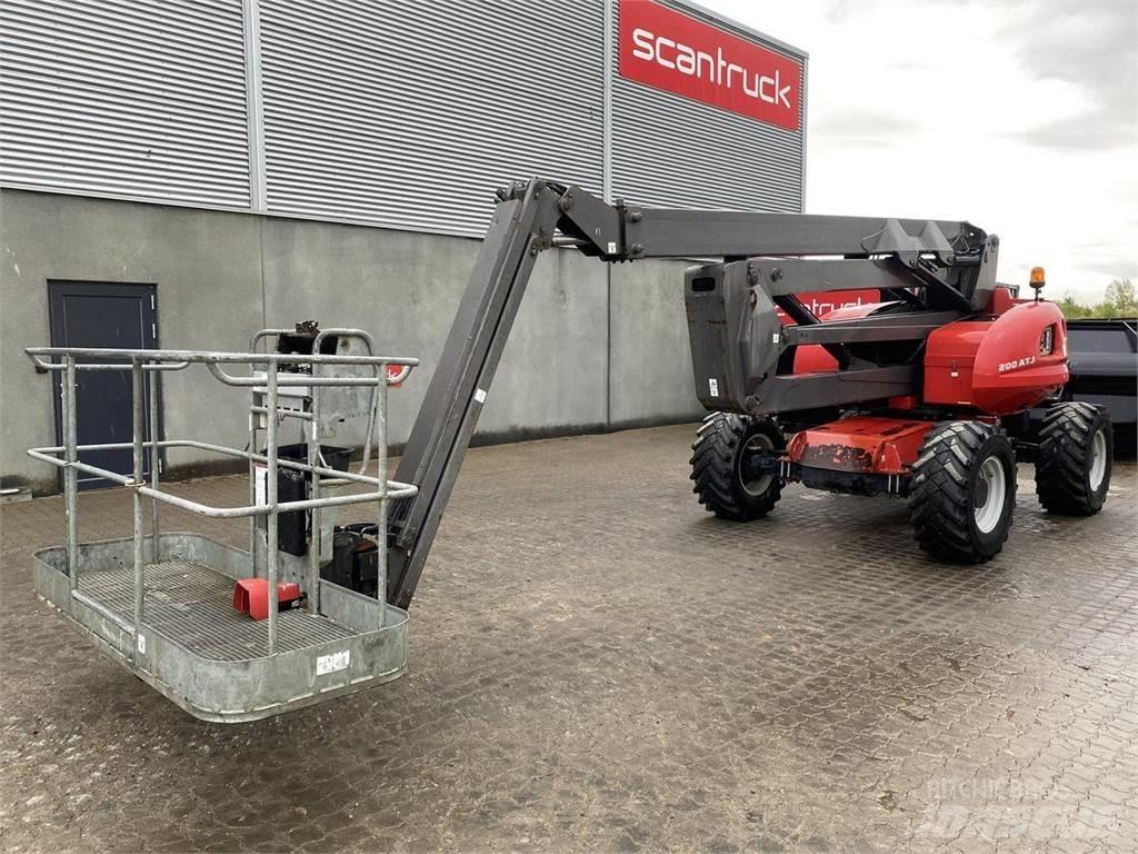 Manitou 200ATJ RC Ανυψωτήρες με αρθρωτό βραχίονα