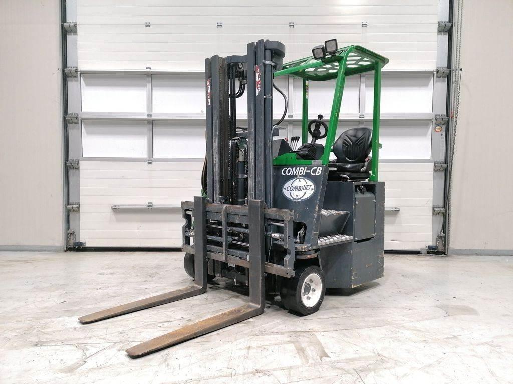 Combilift CB2500 Γερανοί πλευρικής φόρτωσης εμπορευματοκιβωτίων