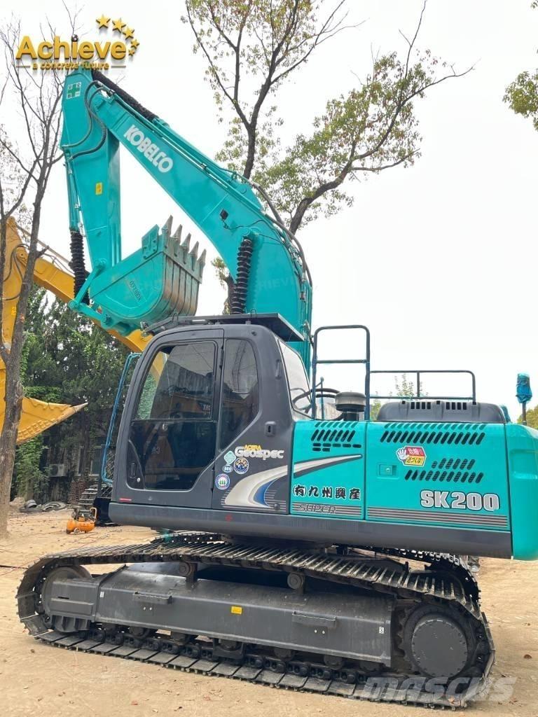 Kobelco SK 200 Εκσκαφείς με ερπύστριες