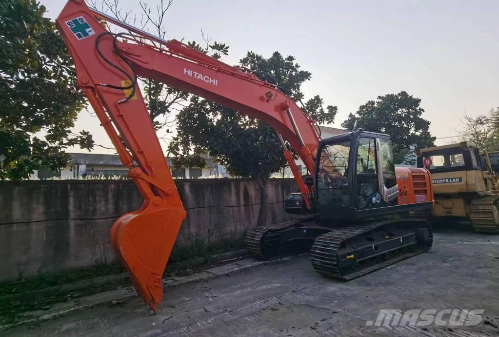 Hitachi ZX 200 Εκσκαφείς με ερπύστριες
