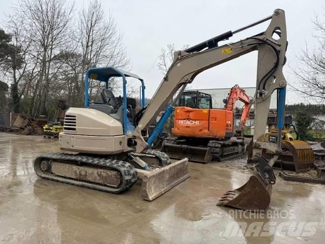 Bobcat E 50 Εκσκαφάκι (διαβολάκι) < 7t