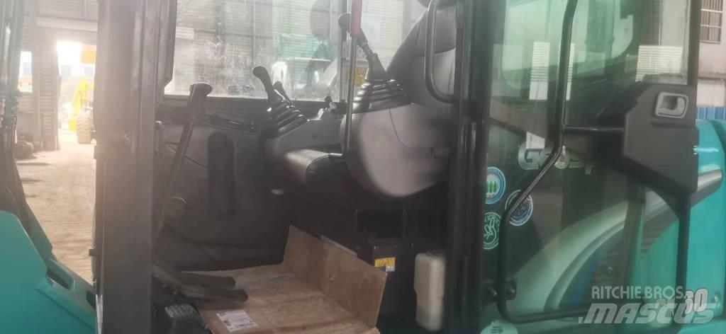 Kobelco 60-8 Εκσκαφείς με ερπύστριες