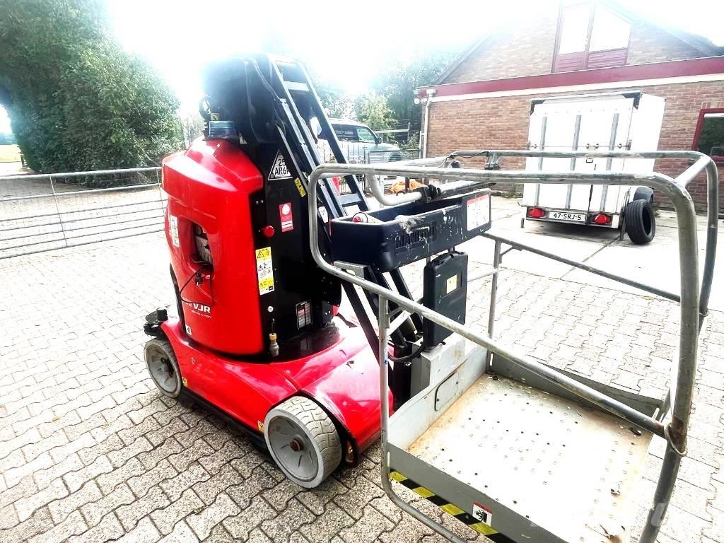 Manitou 100 VJR Ανυψωτήρες με κατακόρυφους πυλώνες
