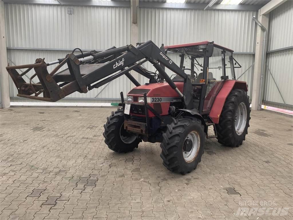 Case IH 3230 Τρακτέρ